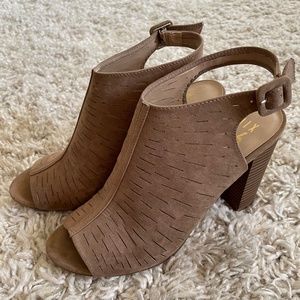 Closet Clean Out- Heels